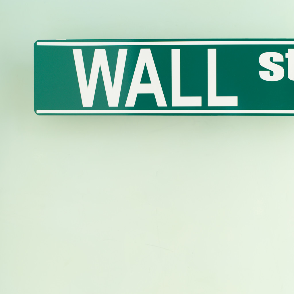wall_street_2.jpg