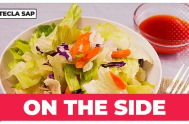 O que é ON THE SIDE em inglês? Descubra agora