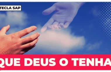 Que Deus o tenha! Qual é o equivalente em inglês?