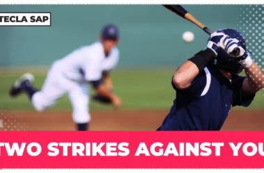 TWO STRIKES AGAINST YOU? Qual é a tradução da expressão?