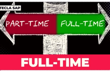 FULL-TIME? Qual é o significado e a tradução de “FULL-TIME”?
